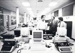 Levante-EMV estrena redacció i s'informatitza, abril 1989. Foto: Arxiu Levante-EMV